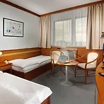 Hotell Harmony Club