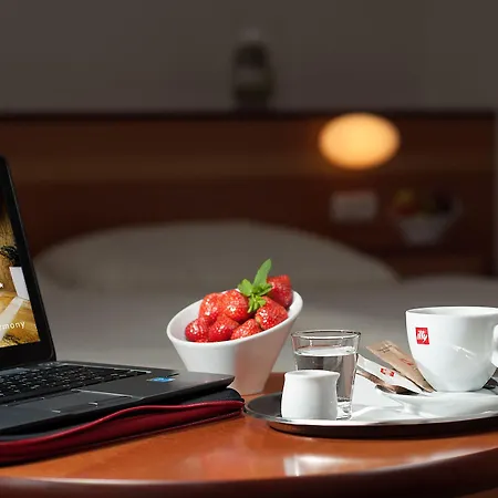 Harmony Club Hotel 3*