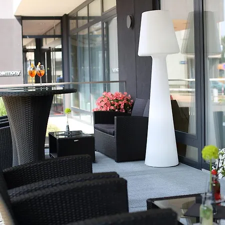 Harmony Club اوسترافا