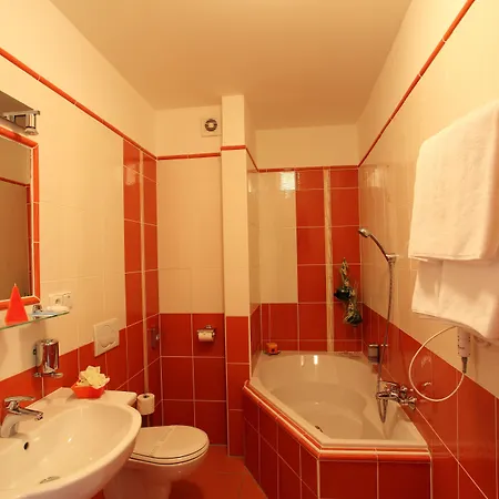 فندق Harmony Club اوسترافا