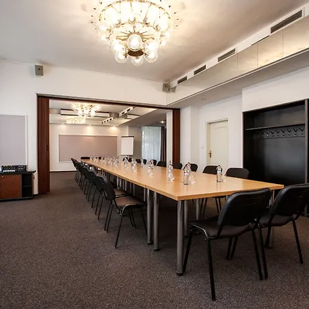 Harmony Club Otel Ostrava