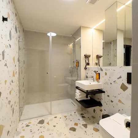 Harmony Club Otel 3*