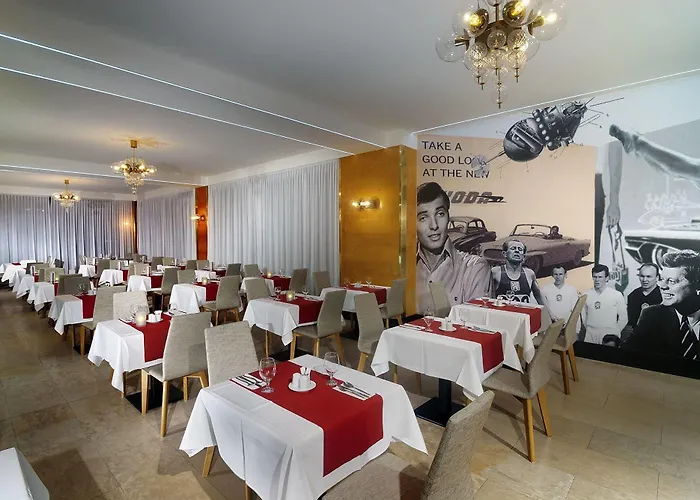 Harmony Club מלון 3*